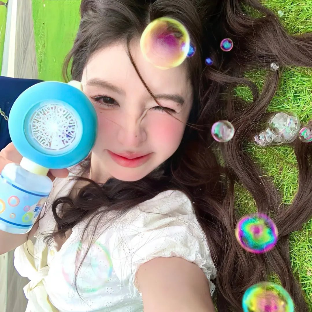 月里青山淡如画